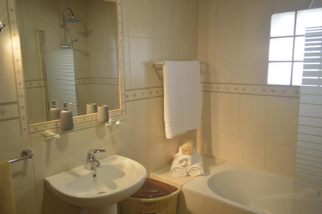 Ванная комната в Cantinho do Sol