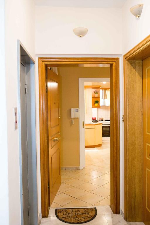 Zdjęcie z galerii obiektu Athens Galatsi Spacious Modern Apartment w Atenach