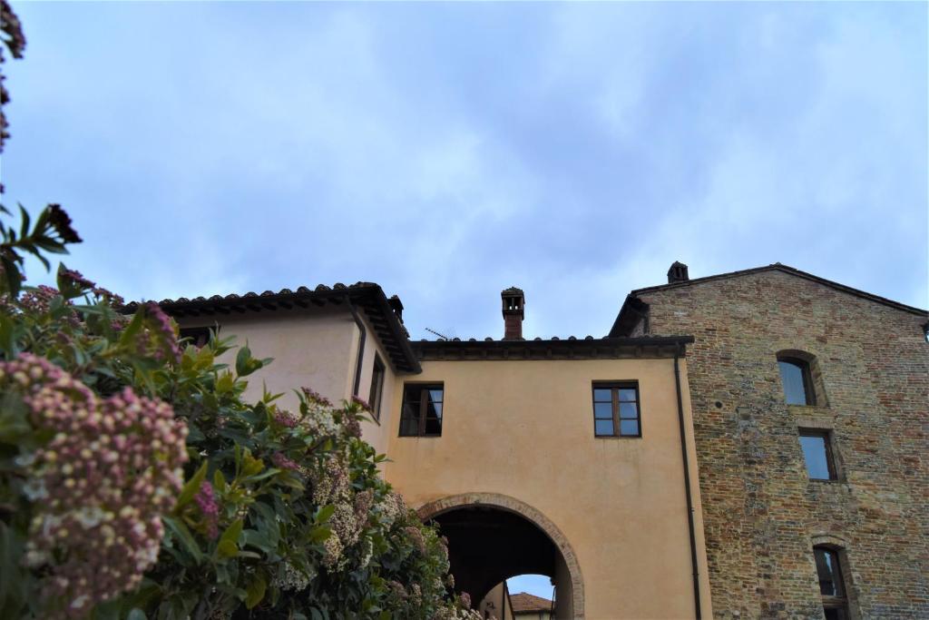 La Tosca Country House - Housity