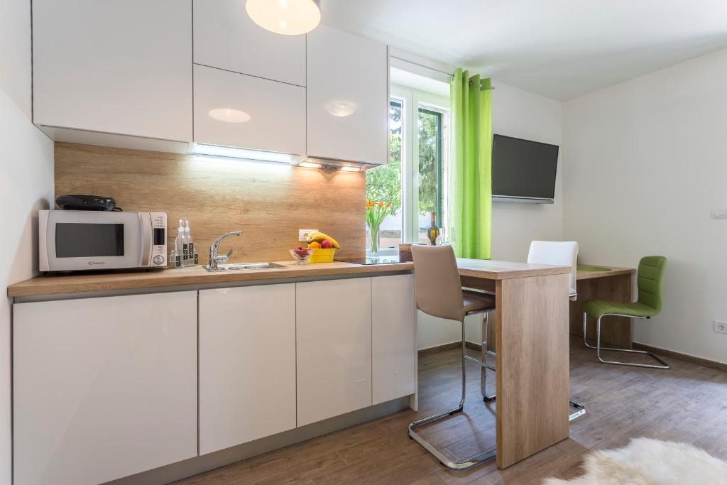 Maggy & Anna Apartment - 4