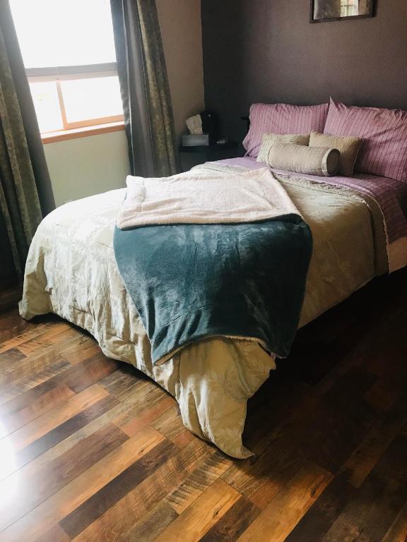 Postel nebo postele na pokoji v ubytování A Hyde Away Inn B&B