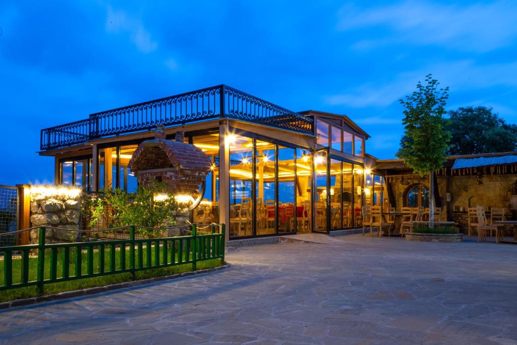 Hotel Restaurant Emblema - Imazhi 4