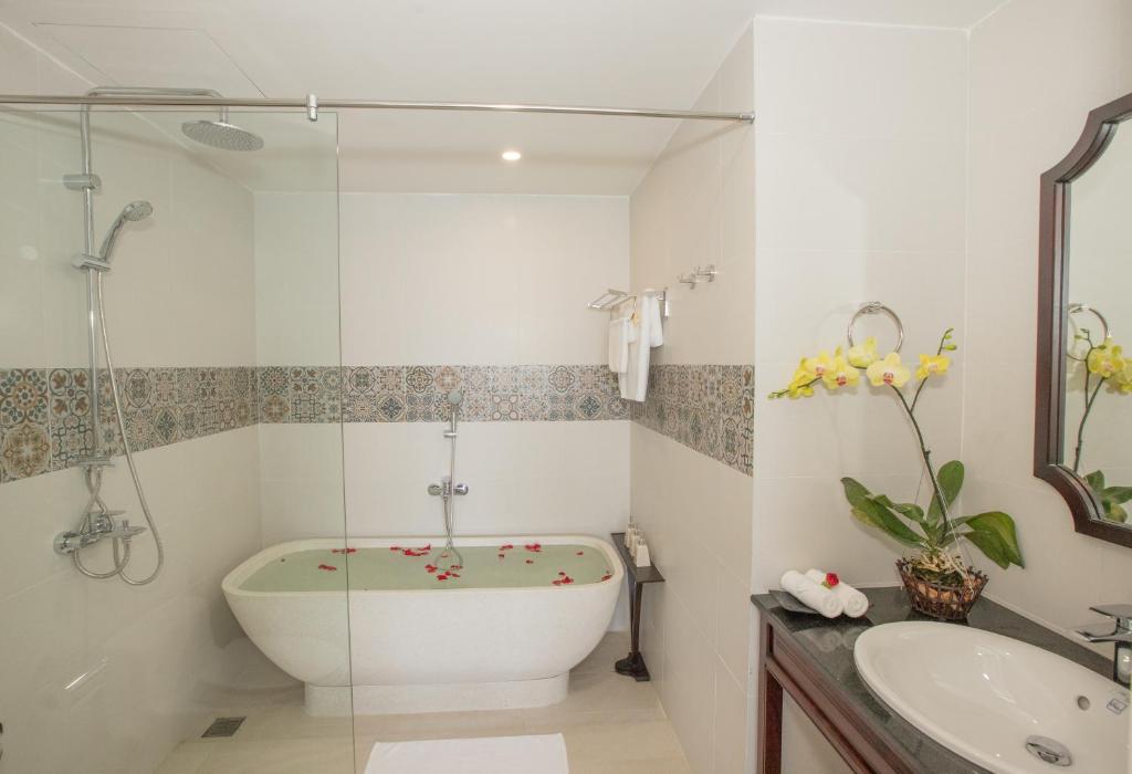 Roxana River Villa - 15