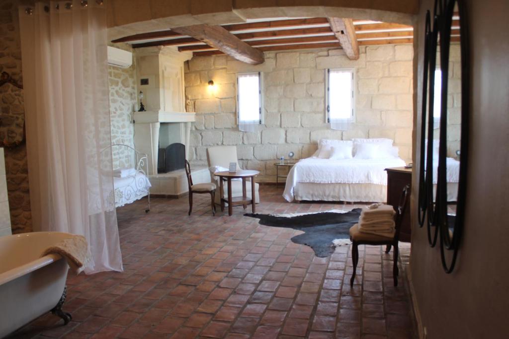 LA DEMEURE Bed and Breakfast - Chambre Lit King-Size