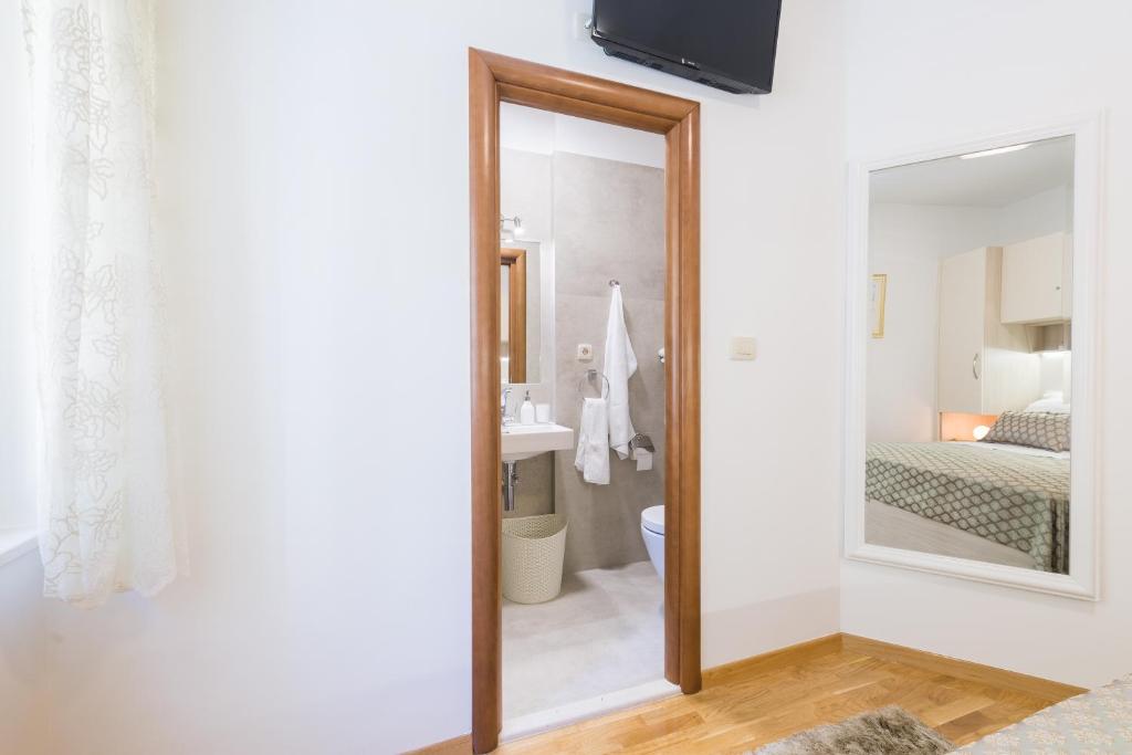 Kúpeľňa v ubytovaní Apartman Grgur
