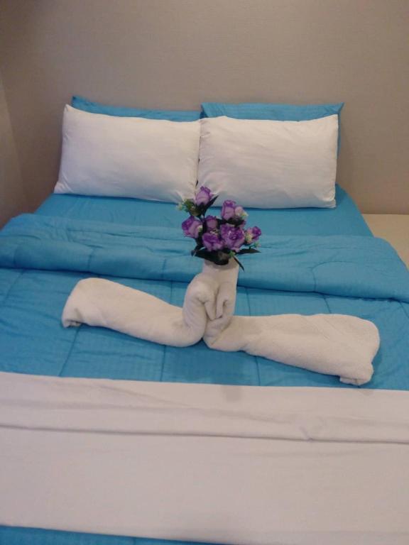 JDT's Condo at Horizons 101 Cebu - Studio Apartment With Sea View