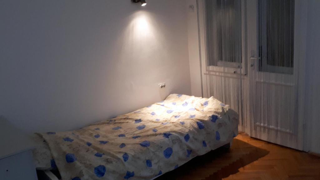 Postel nebo postele na pokoji v ubytování Edelweiss Hostel