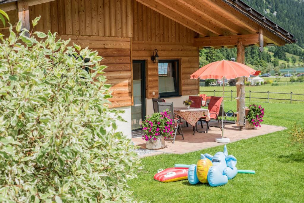 Zahrada ubytování Almdorf Tirol