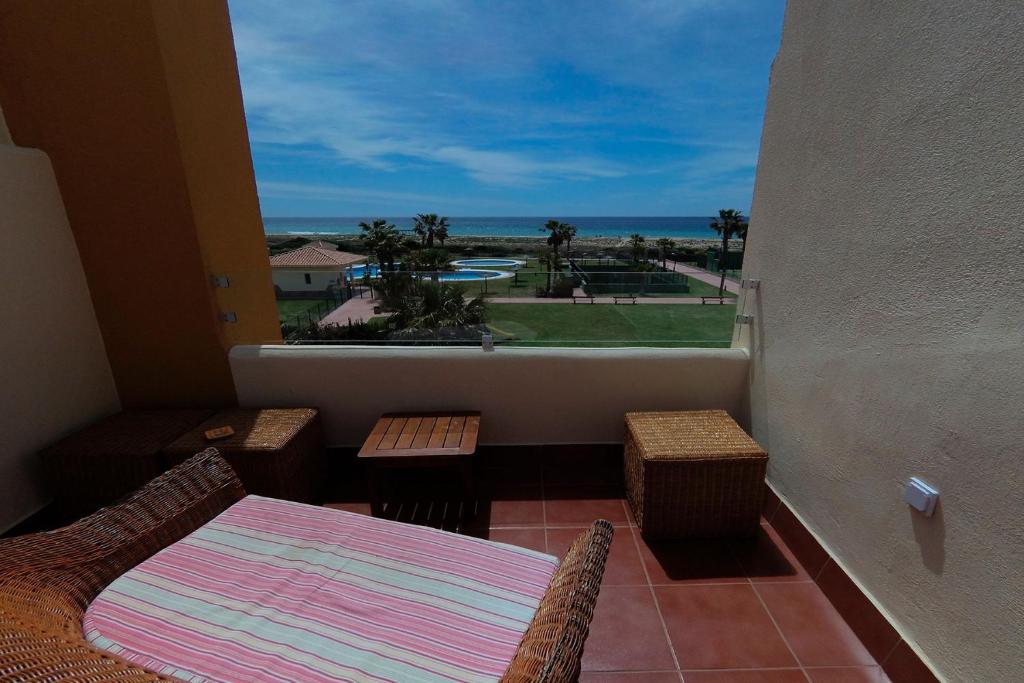 Balkón alebo terasa v ubytovaní Casa En Primera Linea De Playa