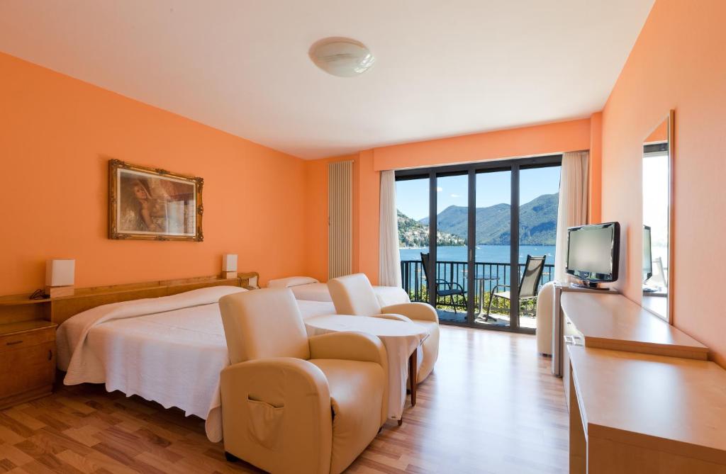 
Standard Triple Room with Lake View and Balcony
