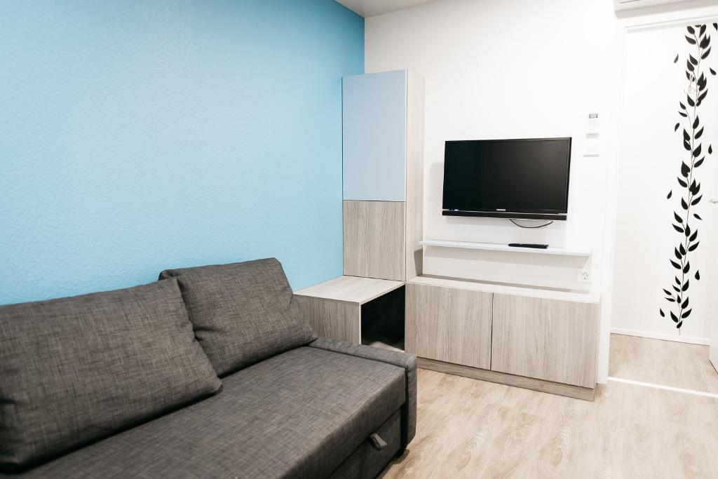 Illyria Apartments - 10