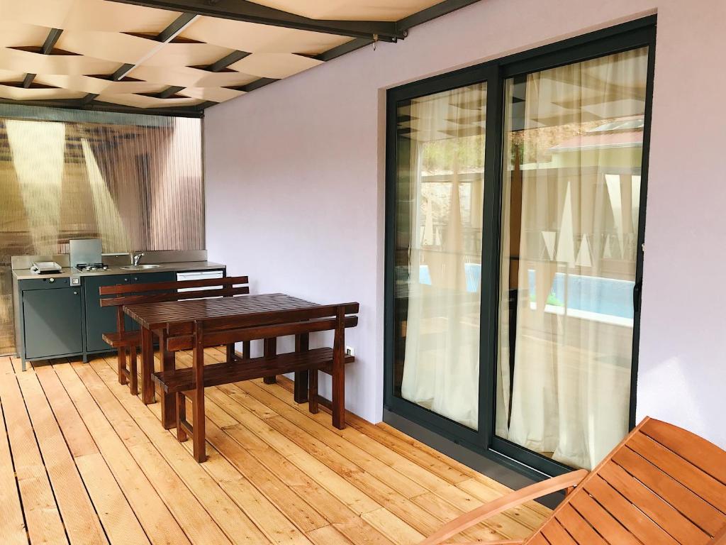 Illyria Apartments - 6