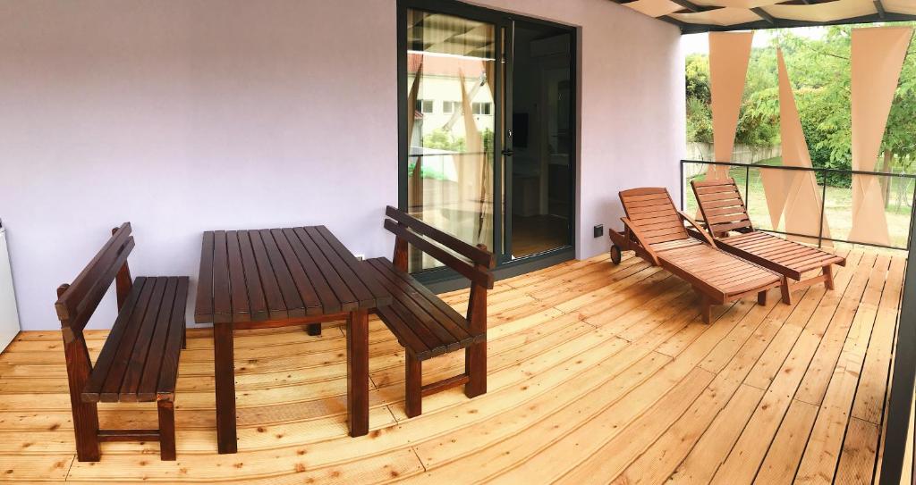 Illyria Apartments - 13