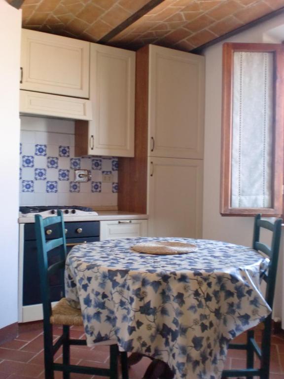 Kuchyň nebo kuchyňský kout v ubytování Agriturismo Fattoria Di Corsano