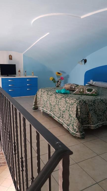 Televízia a/alebo spoločenská miestnosť v ubytovaní Villa Amalfi