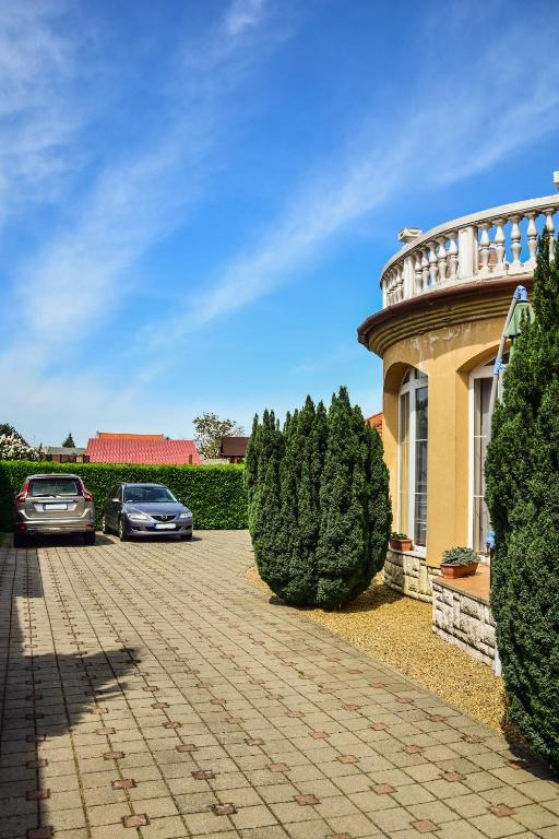 Budova, kde se bed and breakfast nachází
