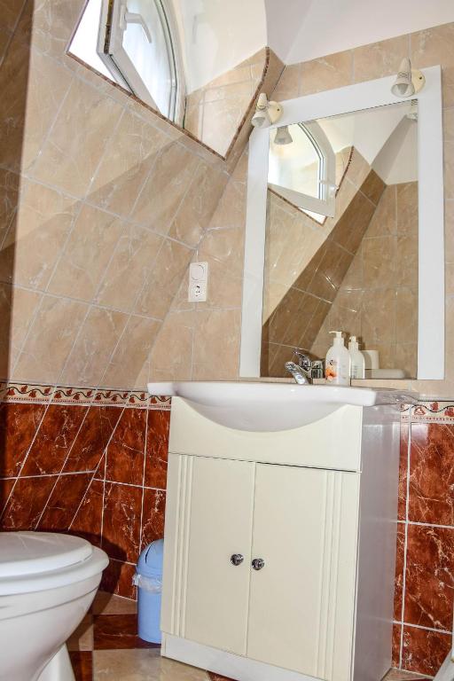 Koupelna v ubytování Ambrózia Guesthouse