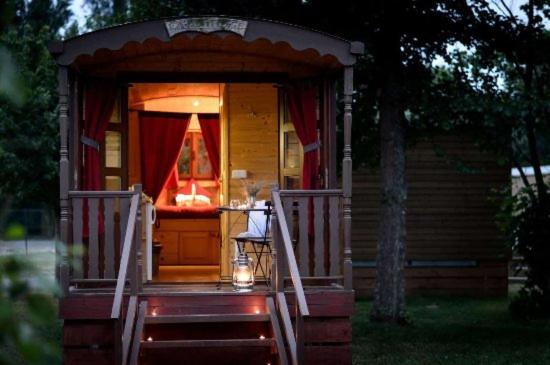 Rives Nature - Caravane En Bois