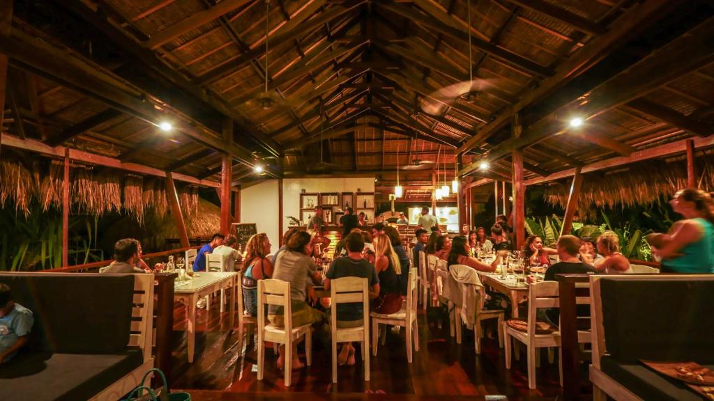 Restaurace v ubytování Bulan Villas Siargao