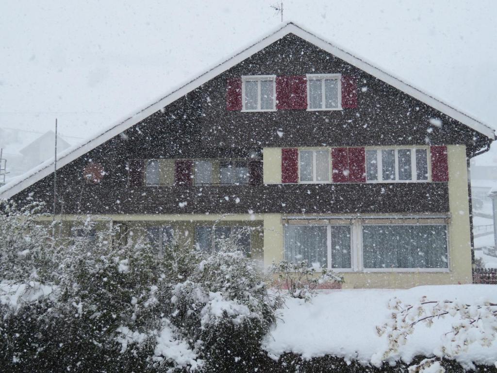 Landhaus an der Thur v zimě