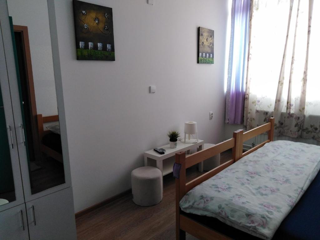Guesthouse Night&Day