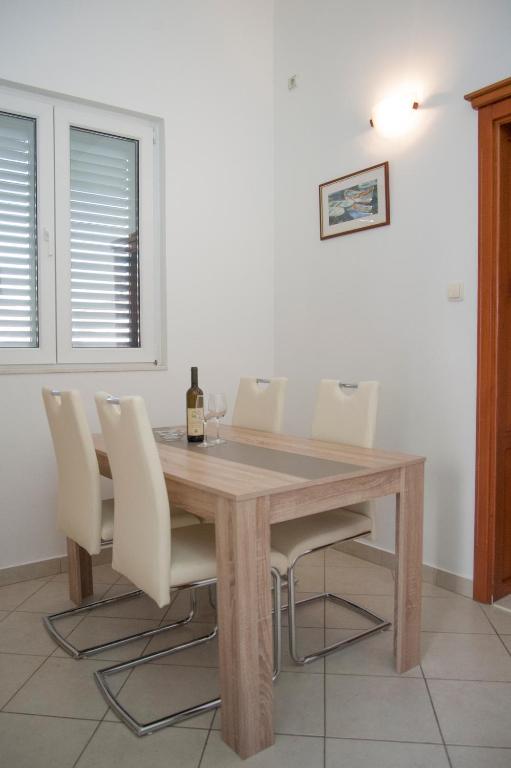 Fotografie z fotogalerie ubytování Apartments Mako v destinaci Herceg-Novi