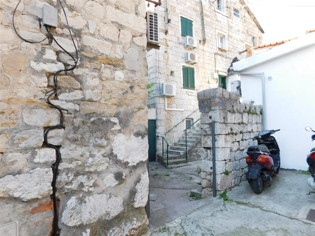 Fotografia z galérie ubytovania Old town vibes for 2, luxury room with sea view v Splite