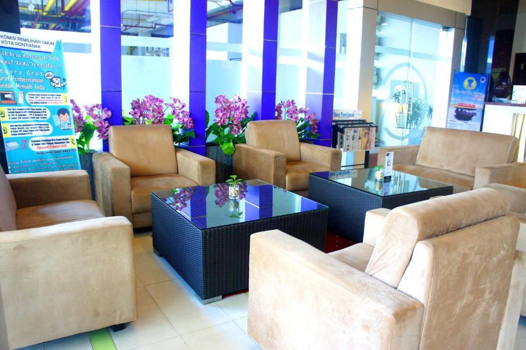 Hotel In Pontianak Mercure Pontianak City Center All