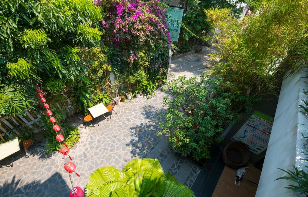 Zahrada ubytování Hanging Garden Hoi An