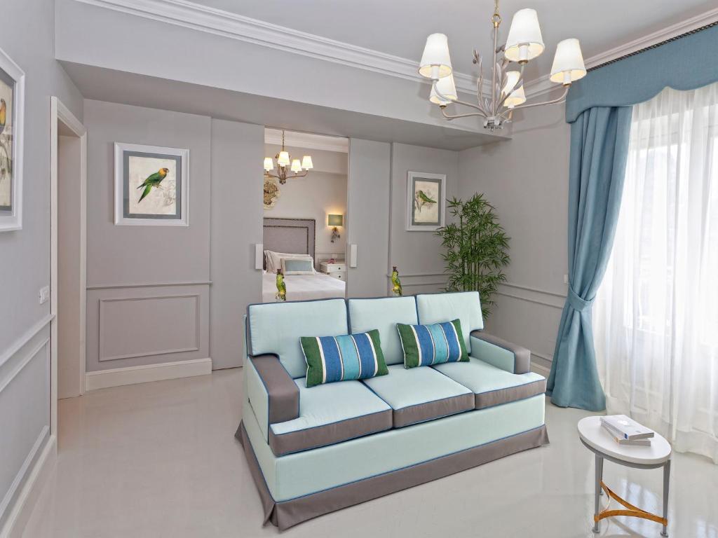 Posezení v ubytování Manzi Hotel & Spa