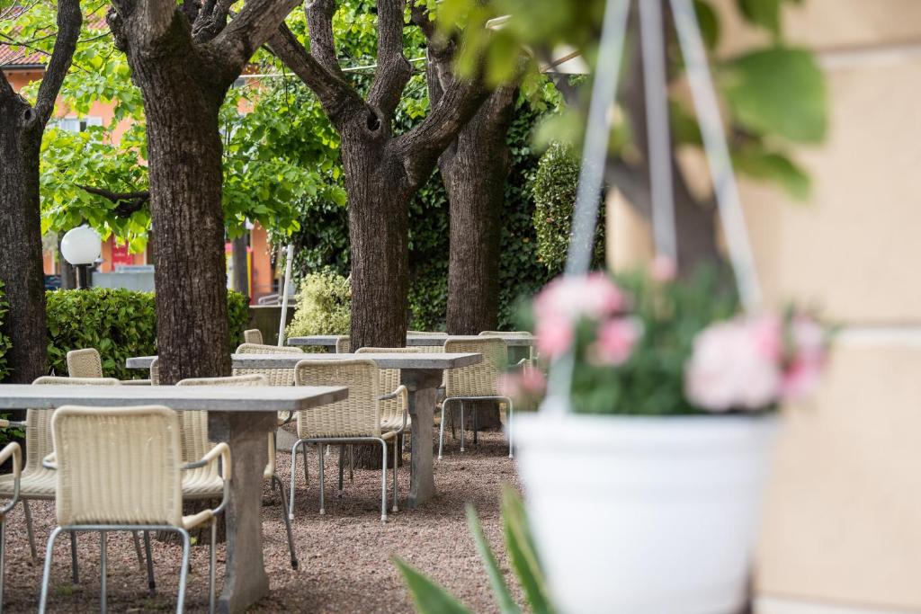 Giardino di Albergo Hotel Tesserete