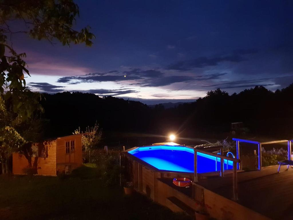 Bazén v ubytování Il Mugello B&B nebo v jeho okolí