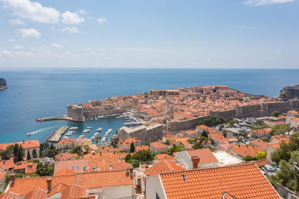 Příroda nedaleko apartmánu
