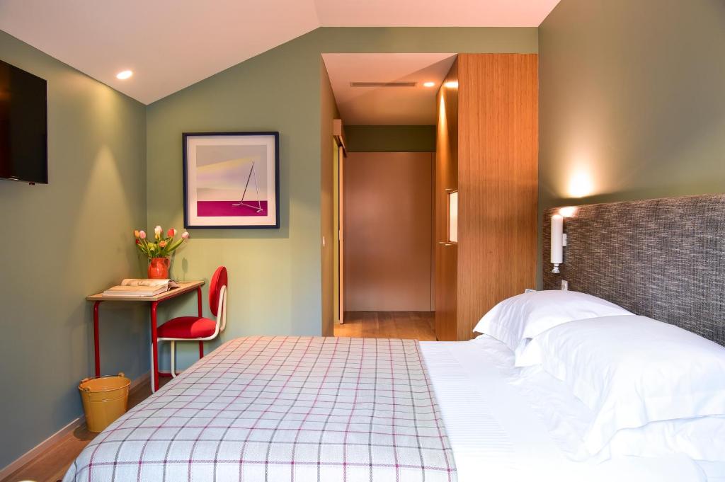 The Editory House Ribeira Porto Hotel - Resim 17