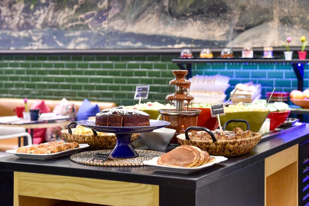 The Editory House Ribeira Porto Hotel - Resim 18