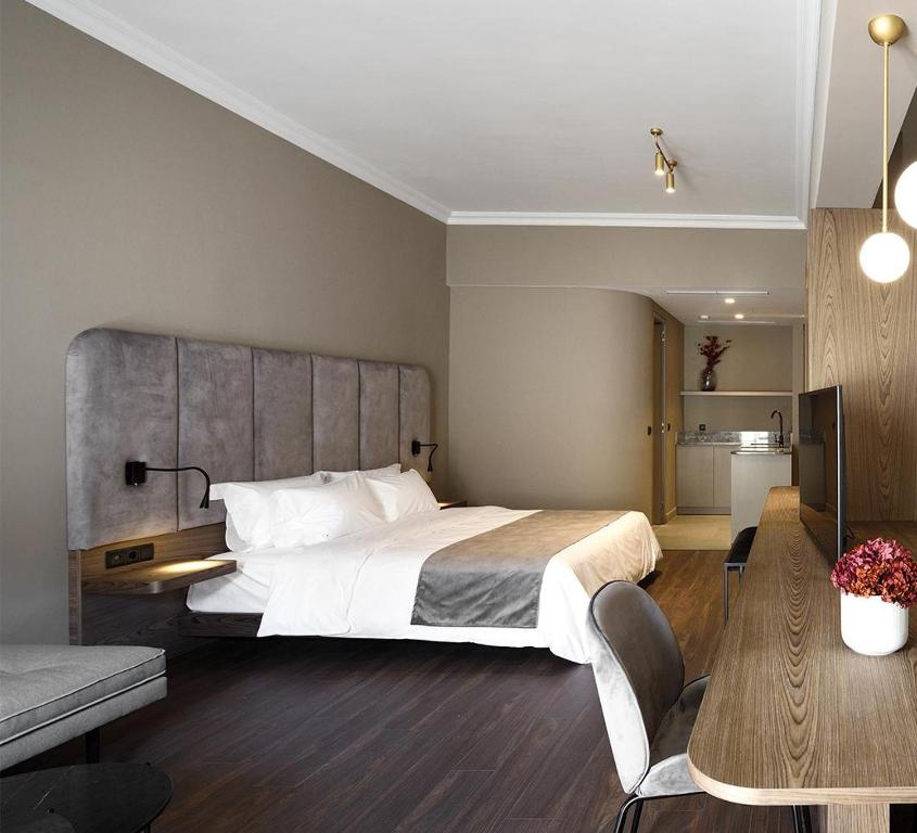Roomore Apartments - Deluxe Apartment With Sea View And Balcony - R6