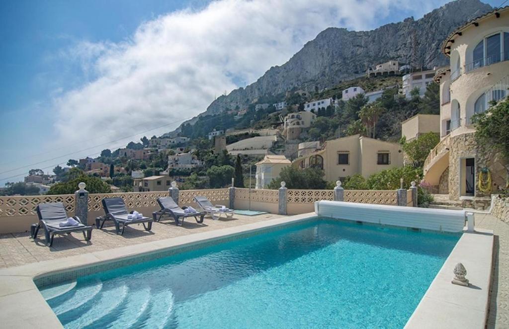 Villas Guzman - Bodega Blue, Calpe, Spain - Booking.com