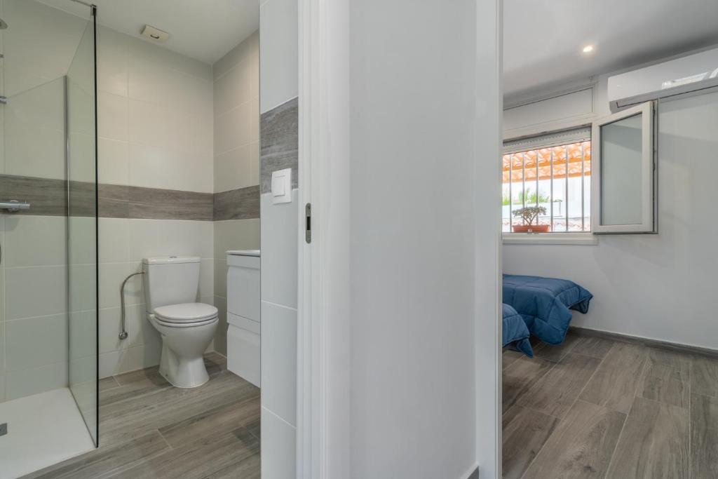Fotografia z galérie ubytovania Goldhome - Montgri - Piscina climatizada v destinácii Empuriabrava