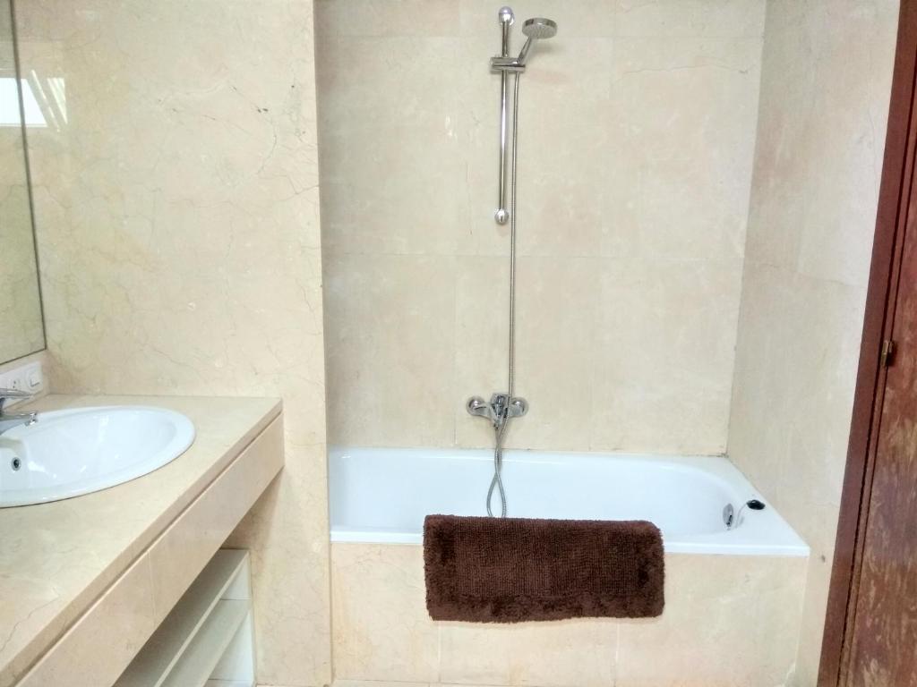 Disfruta - Enjoy Valencia Ayuntamiento, Valencia – Updated ...