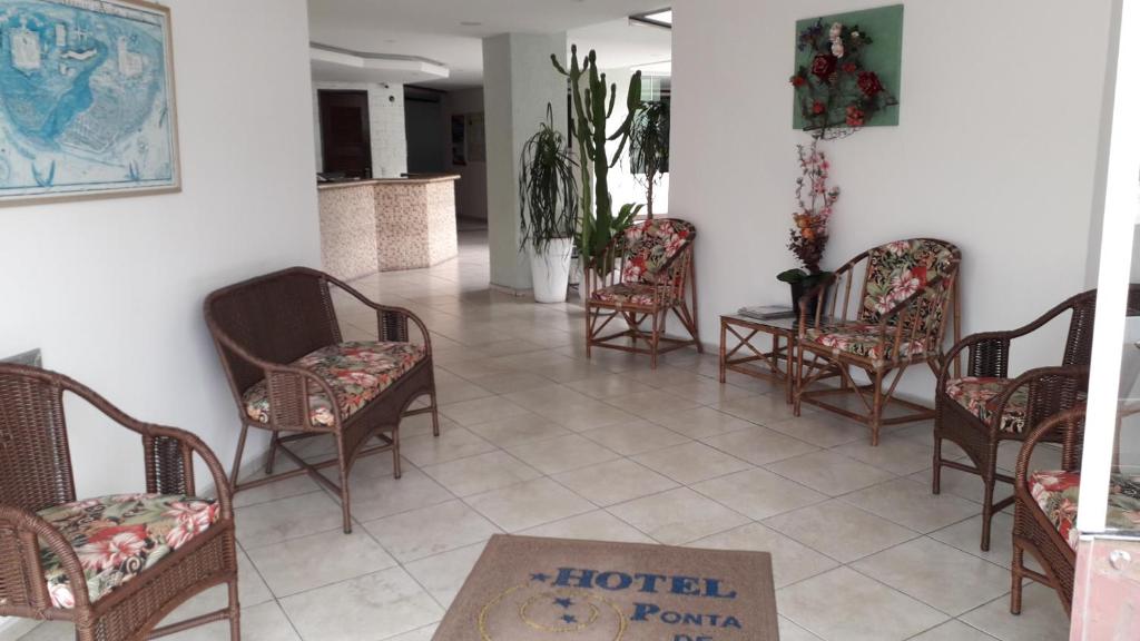 Posezení v ubytování Hotel Ponta de Areia
