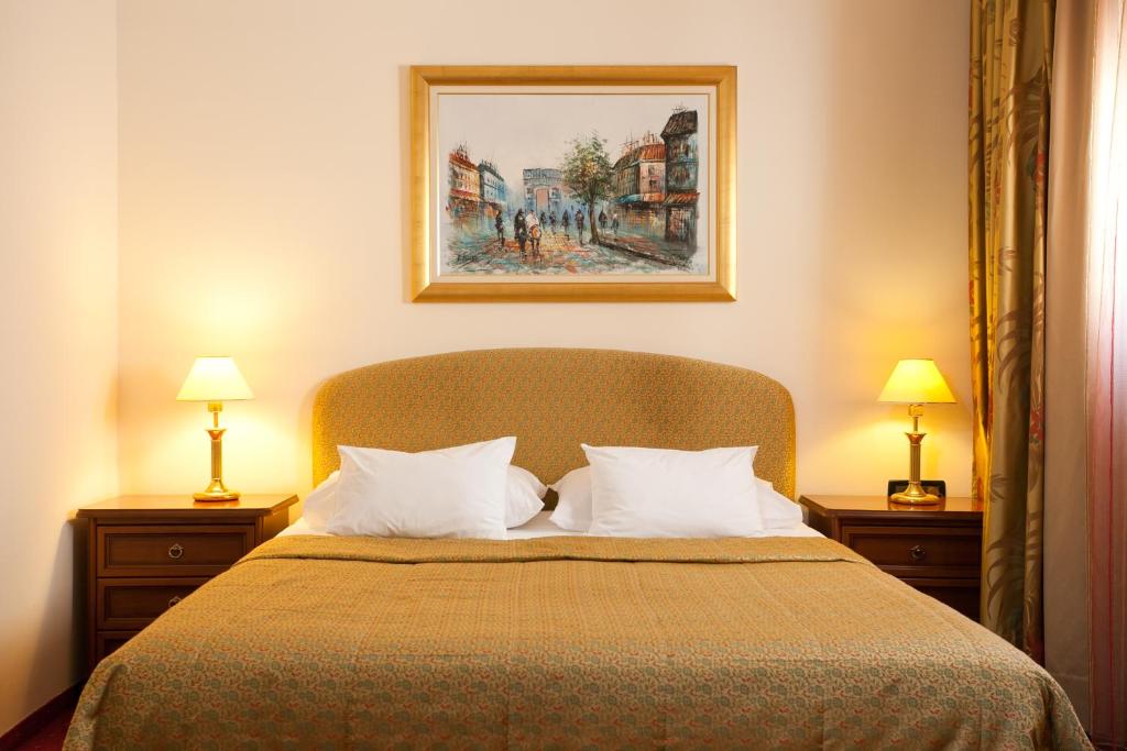 Postel nebo postele na pokoji v ubytování Hotel Globo
