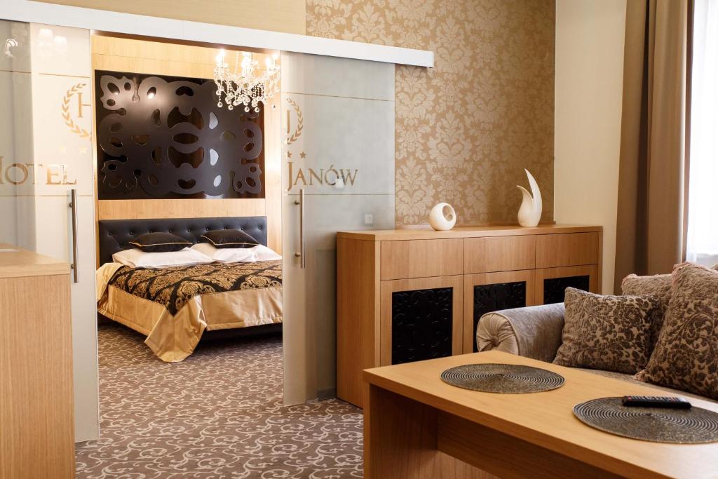 Hotel Janów - Deluxe Apartment