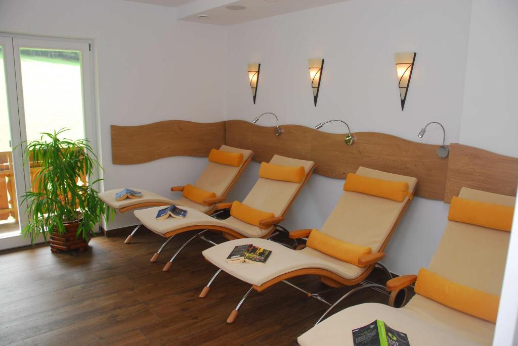 Posezení v ubytování Alpenhotel Badmeister
