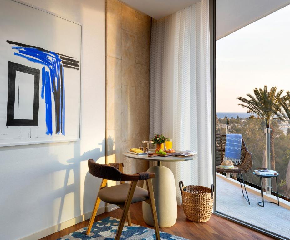 Dan Caesarea Resort - Chambre De Luxe (2 Adultes + 1 Enfant)