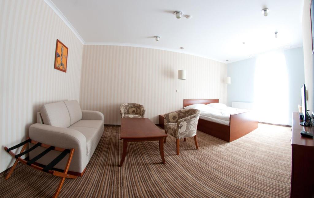 Posezení v ubytování Hotel Encian
