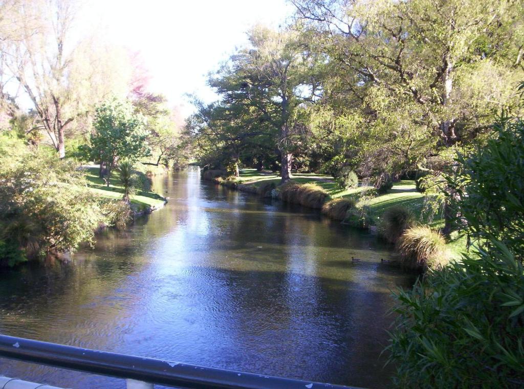 Argyle On The Park - Central Christchurch Motel Overlooking Hagley Park - Resim 28