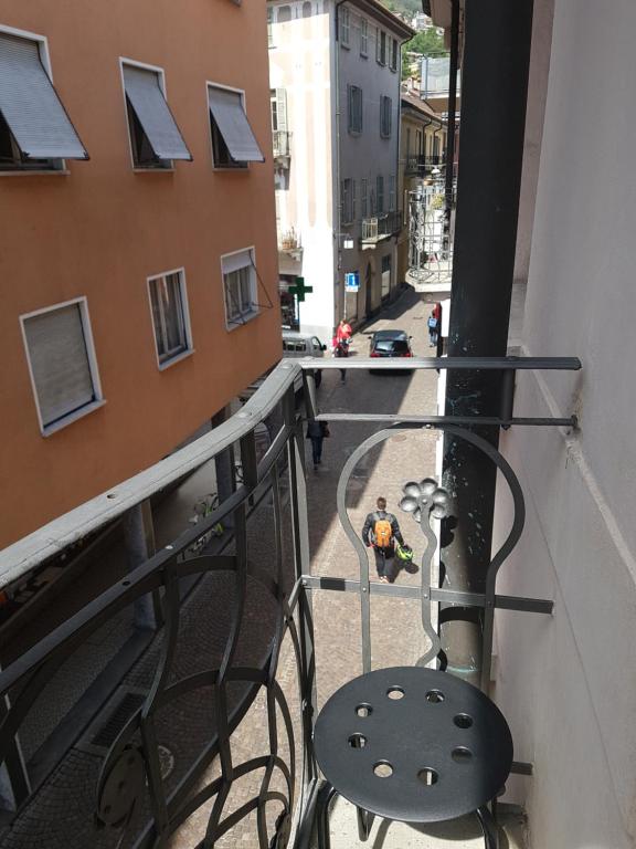 Balkón nebo terasa v ubytování Garni Giacometti