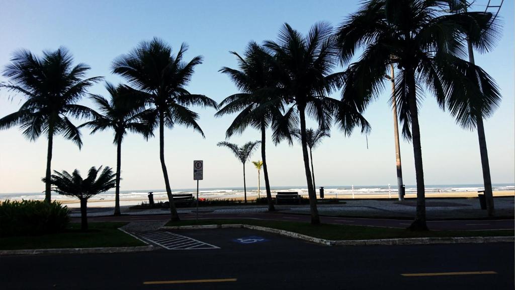  Ap-Praia Grande-Ar-Wi-fi