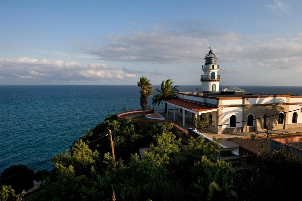 UN ESPACIO DONDE CREAR GRANDES RECUERDOS, Calella – Updated ...