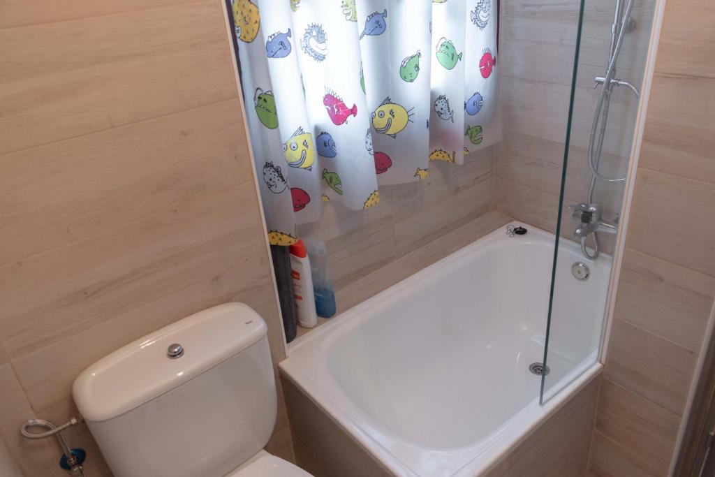 Fotografie z fotogalerie ubytování Apartamentos San Roque v destinaci Llanes